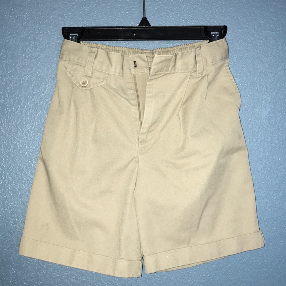 HIGH-WAISTED KHAKI LONG SCHOOL SHORTS